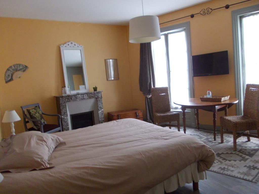 B&B Maison Gaudinコニャック 部屋 写真